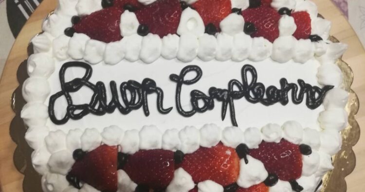 Ragazzi festeggiano 18esimo compleanno a Vittoria: 8 contagiati