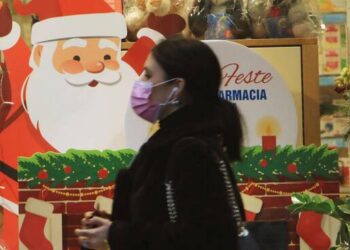 Da oggi l’Italia torna in zona arancione: ma solo per tre giorni