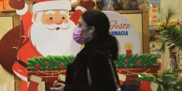 Da oggi l’Italia torna in zona arancione: ma solo per tre giorni