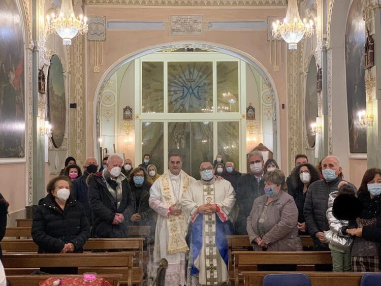Monsignor Carmelo Cuttitta al Santuario della Madonna di Gulfi