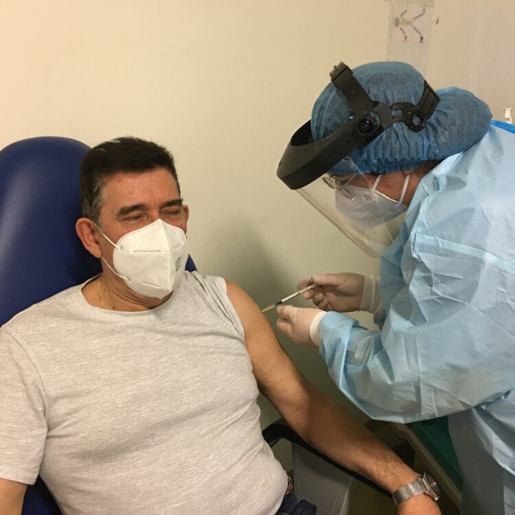 Vaccinazioni in provincia di Ragusa, domani si prosegue con RSA e case di riposo