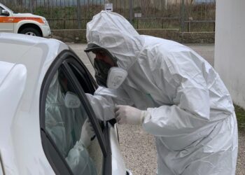 Test rapidi per studenti in provincia: i turni pomeridiani nei drive point