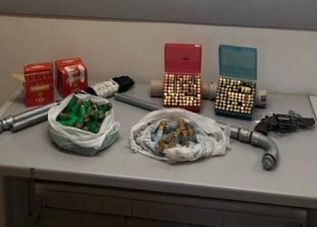 Vittoria, rinvenute armi e munizioni, arrestati padre e figlio