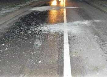 Da domani, sabato 16 gennaio, previsto brusco calo delle temperature e ghiaccio sulle strade
