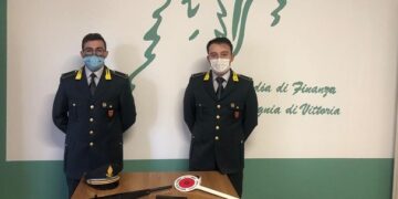 Vittoria: minaccia una coppia con una pistola, arrestato un 47enne