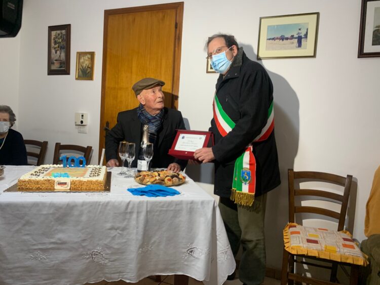 Scicli: Rosario Gianchino compie 100 anni
