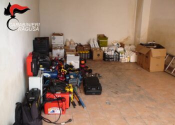 Carabinieri di Vittoria recuperano refurtiva. Si cercano i proprietari