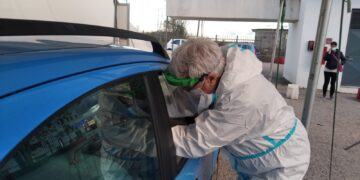 Test rapidi alla popolazione scolastica: effettuati 2882 controlli,  10 i positivi