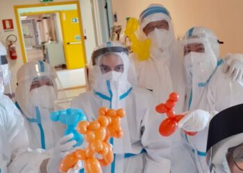 All’ospedale di Ragusa, conclusi i festeggiamenti per San Giuseppe con il dono dei leoncini, simbolo di forza, agli operatori e ai malati