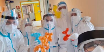 All’ospedale di Ragusa, conclusi i festeggiamenti per San Giuseppe con il dono dei leoncini, simbolo di forza, agli operatori e ai malati