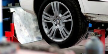 Scoperta autocarrozzeria abusiva a Ragusa