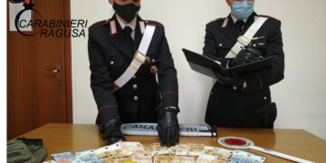 Vittoria: trovato con oltre 40 grammi di cocaina, arrestato spacciatore