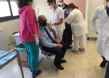 Covid: si vaccina anche la polizia locale di Modica