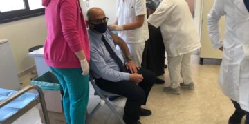 Covid: si vaccina anche la polizia locale di Modica