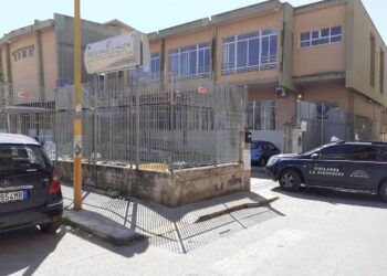 Tentativo di furto nella notte al Mazzini di Vittoria