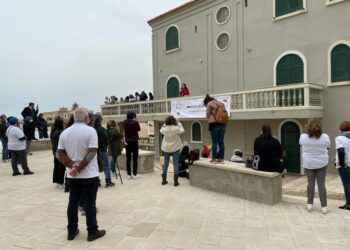I ristoratori protestano davanti la casa di Montalbano. Dipasquale: “E’ un grido di dolore, faremo la nostra parte”