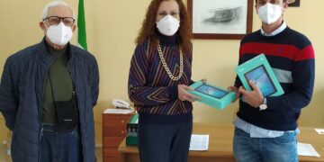 Scicli: il Rotary regala due tablet agli studenti dell’istituto Vittorini