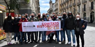 I ristoratori siciliani manifestano a Ragusa. Nasce il Co.Ri.Sicilia, comitato di pizzerie, bar, ristoranti, pub, pasticcerie