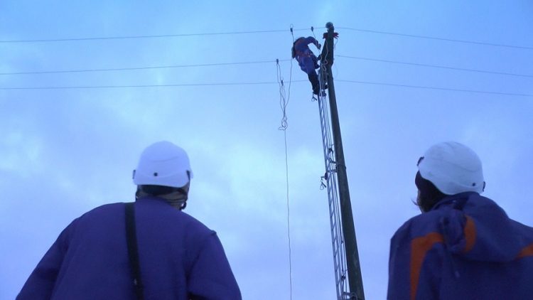Lavori alla rete elettrica a Chiramonte, ma i cittadini non sono stati avvertiti. Disagi a Roccazzo e Sperlinga