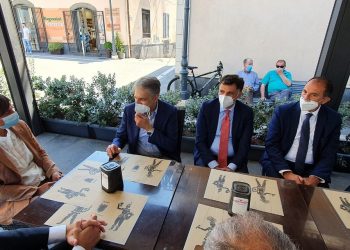 Giornata densa di appuntamenti per l’on. Dipasquale: incontro anche con  Giuseppe Condorelli, l’imprenditore che ha denunciato i suoi estorsori