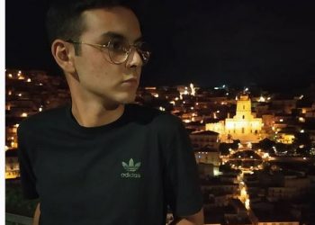 Modica, auto contro scooter: muore il 17enne Thomas Frasca