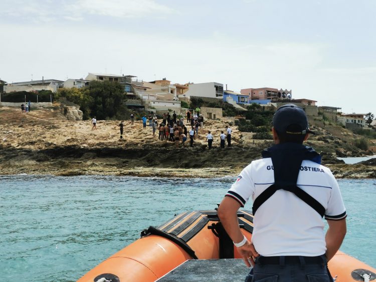 Nassim El Ouaer: è questo il nome del giovane tunisino di 21 anni annegato a Bruca