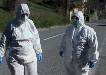 Ragusa: esce di casa positivo al covid, denunciato dalla polizia