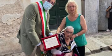 Scicli: i 100 anni della signora Elvira Migliorato. Auguri!