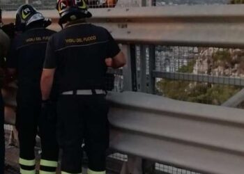 Una donna tenta il suicidio dal ponte Guerrieri di Modica. Salvata ieri pomeriggio