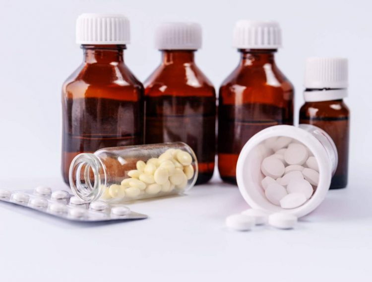Farmaci veterinari sequestrati a Pozzallo