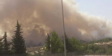 Devastante incendio nei pressi del parco di Calaforno, zona di Monterosso Almo