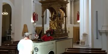 A Giarratana, il rito della traslazione di San Bartolomeo