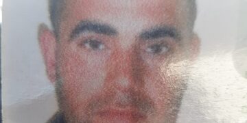 Hassen Tkouri è la vittima dell’incidente sulla Vittoria-Marina di Acate. Aveva 28 anni e si doveva sposare domani