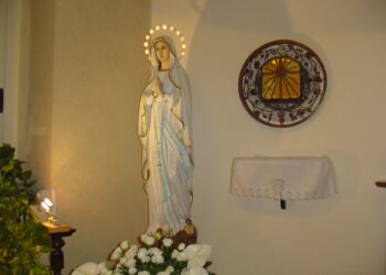 Il Vescovo La Placa domani in visita a San Giacomo per la festa della Beata Maria Vergine di Lourdes