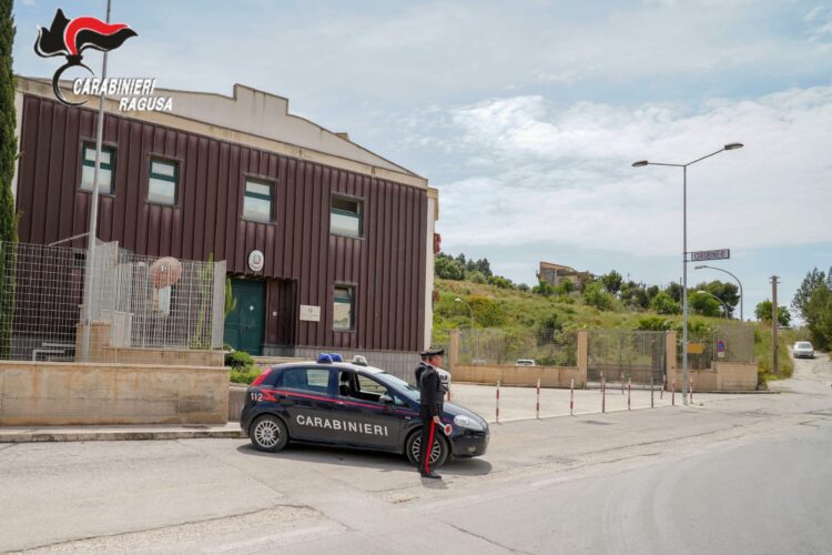 Scicli: tenta di scappare con un treno, ma era ai domiciliari. Arrestato