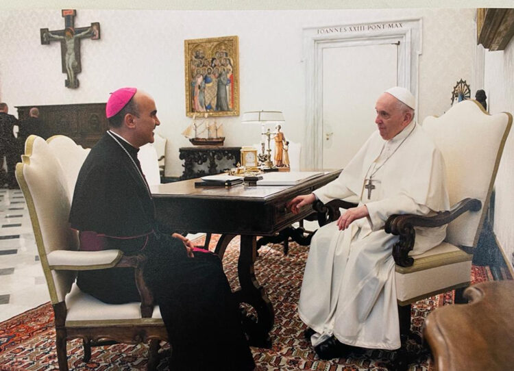 Il Vescovo di Ragusa, Monsignor La Placa, ricevuto in udienza privata da Papa Francesco