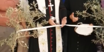 Celebrata ieri la solennità di San Francesco nella chiesa di piazza Cappuccini a Ragusa. A presiedere la santa messa il vescovo La Placa che poi ha inaugurato i nuovi locali parrocchiali