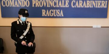 Ragusa: arrotondavano il reddito di cittadinanza spacciando droga