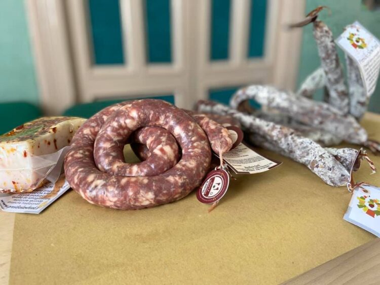 Tutte le domeniche di ottobre, torna protagonista la Salsiccia Tradizionale di Palazzolo Acreide nei ristoranti dell’associazione Vicoli&Sapori