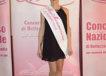 Selezione di “Miss Mamma Italiana” a Pedara premiata una Mamma di Ragusa