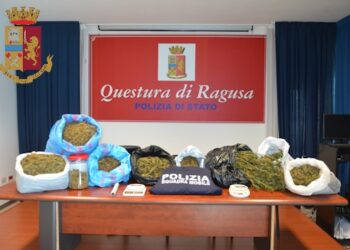 Scicli, arrestati due spacciatori con diversi kg di marijuana