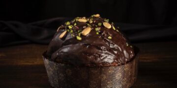 Premio speciale per il panettone a 4 mani dei messinesi Francesco Arena e Lillo Freni alla decima edizione della Tenzone del Panettone a Parma
