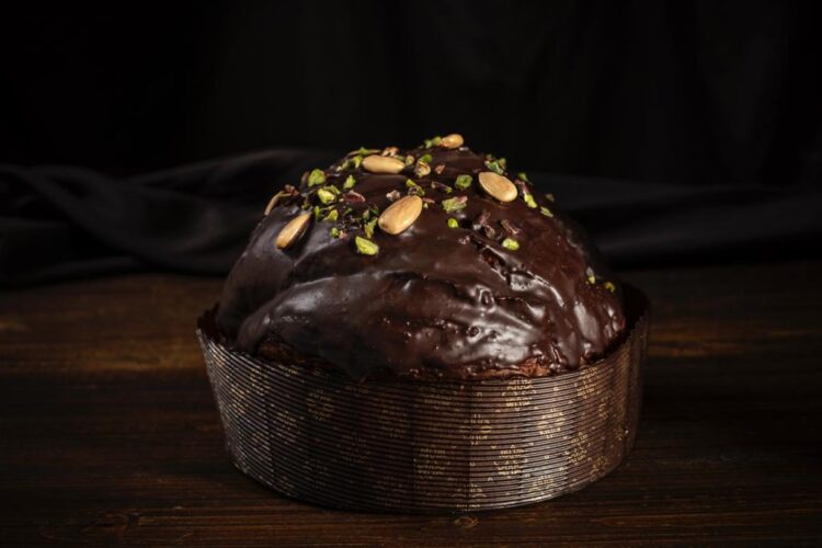 Premio speciale per il panettone a 4 mani dei messinesi Francesco Arena e Lillo Freni alla decima edizione della Tenzone del Panettone a Parma