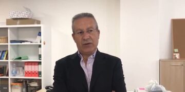 Ragusa si vaccina in massa. I sanitari e gli amministrativi lavorano ben oltre l’orario di servizio per garantire il servizio e smaltire le richieste