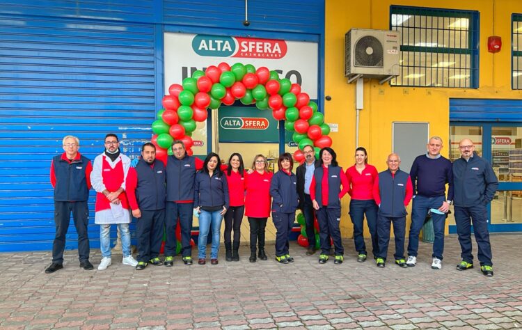 Aperto stamani a San Filippo de Mela (Messina) il quarto punto vendita siciliano di AltaSfera dedicato ai clienti professionali e normali consumatori