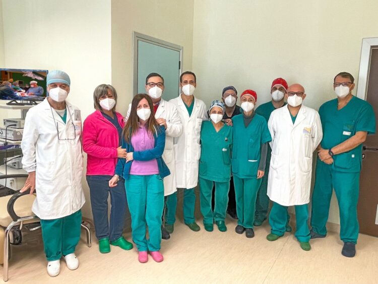 Intervento di laringectomia totale per un tumore maligno della laringe nel reparto di otorino dell’ospedale “Giovanni Paolo II” di Ragusa. Una storia di buona sanità