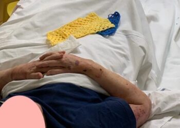 All’Hospice di Ragusa, i ricami con i colori della bandiera ucraina, simbolo di pace e preghiera