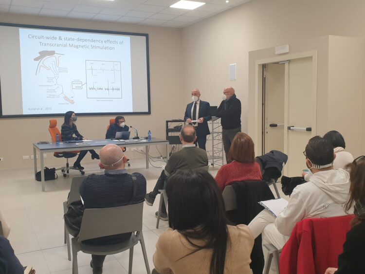 Stimolazione Magnetica Transcranica: nuove terapie per combattere le dipendenze, il corso a Ragusa