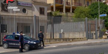 Ispica: Carabinieri arrestano una persona per maltrattamenti in famiglia