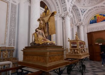 Pasqua a Comiso: ieri la lavanda dei piedi. Tutto pronto per domenica